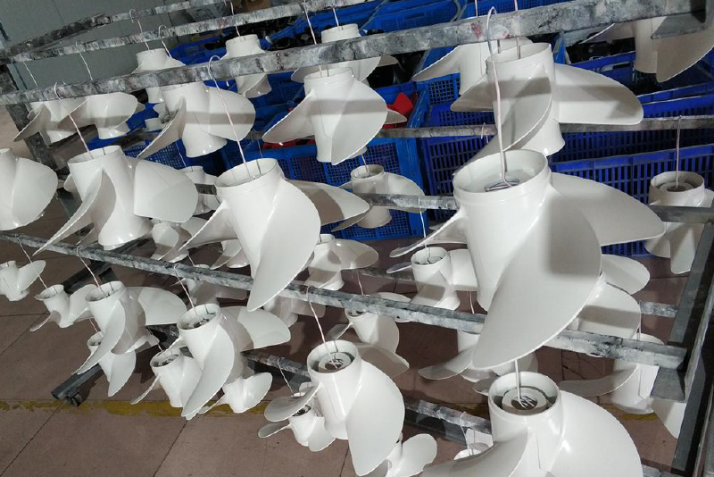 FABRICACÍON DE HELICES DE NAVEGACION FABRICACÍON DE HELICES DE NAVEGACION